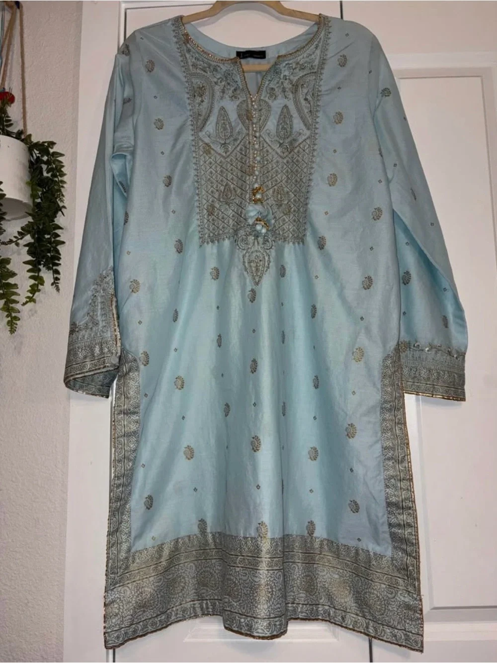 Light Blue Embroidered Straight-Leg Pants Set - Women's